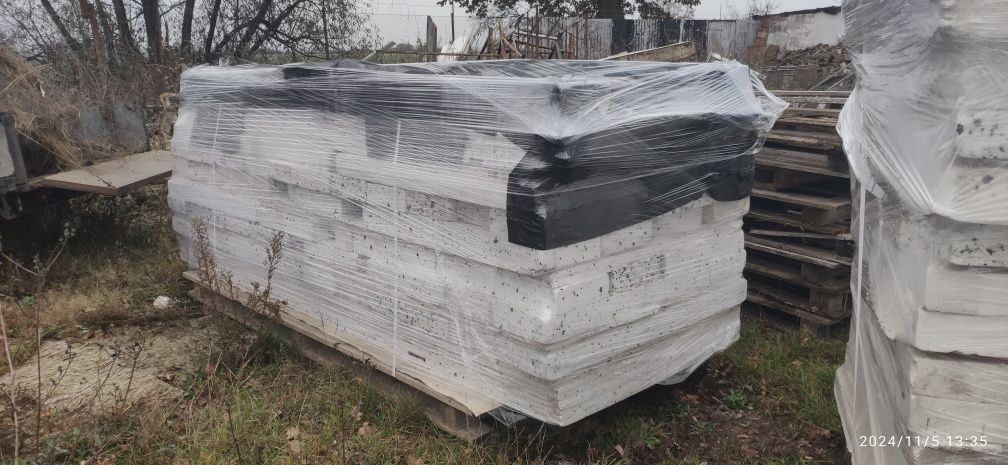 Styropian formatki mniejsze i większe