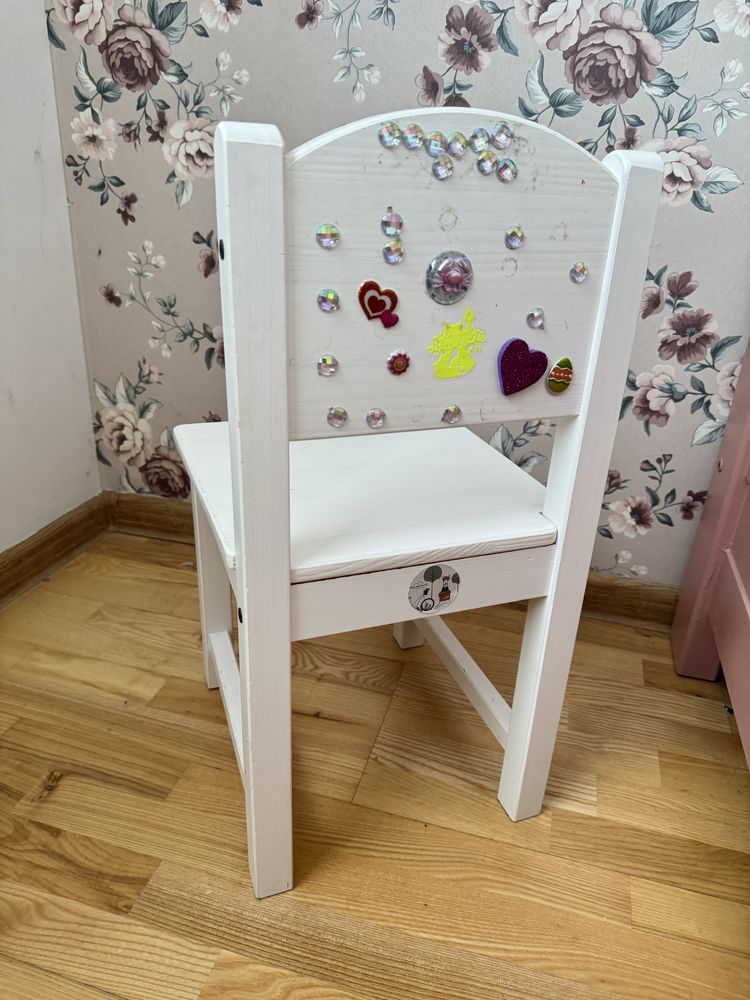 Ikea krzesełko dziecięce Sundvik biale drewniane