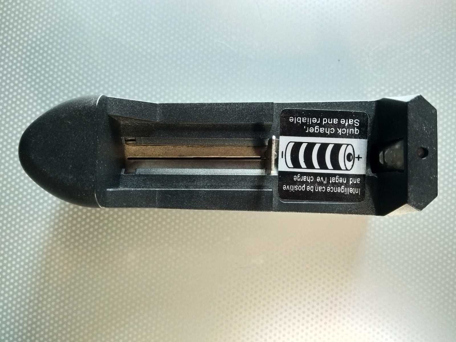 Carregdor para Baterias de 3.7V