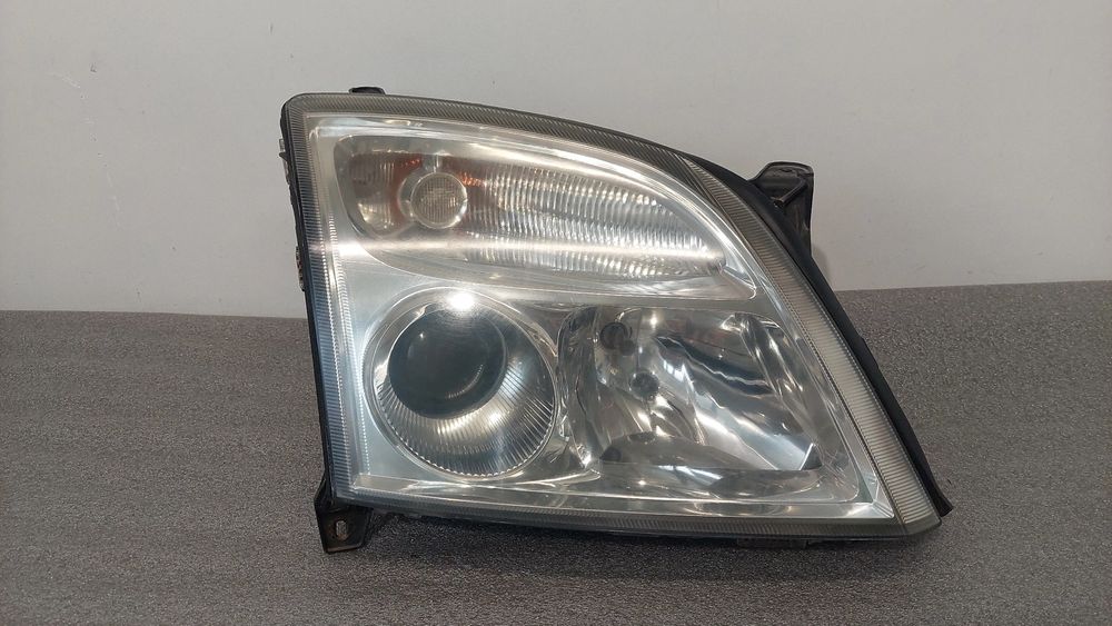 Ótica / farol direita OPEL Vectra C