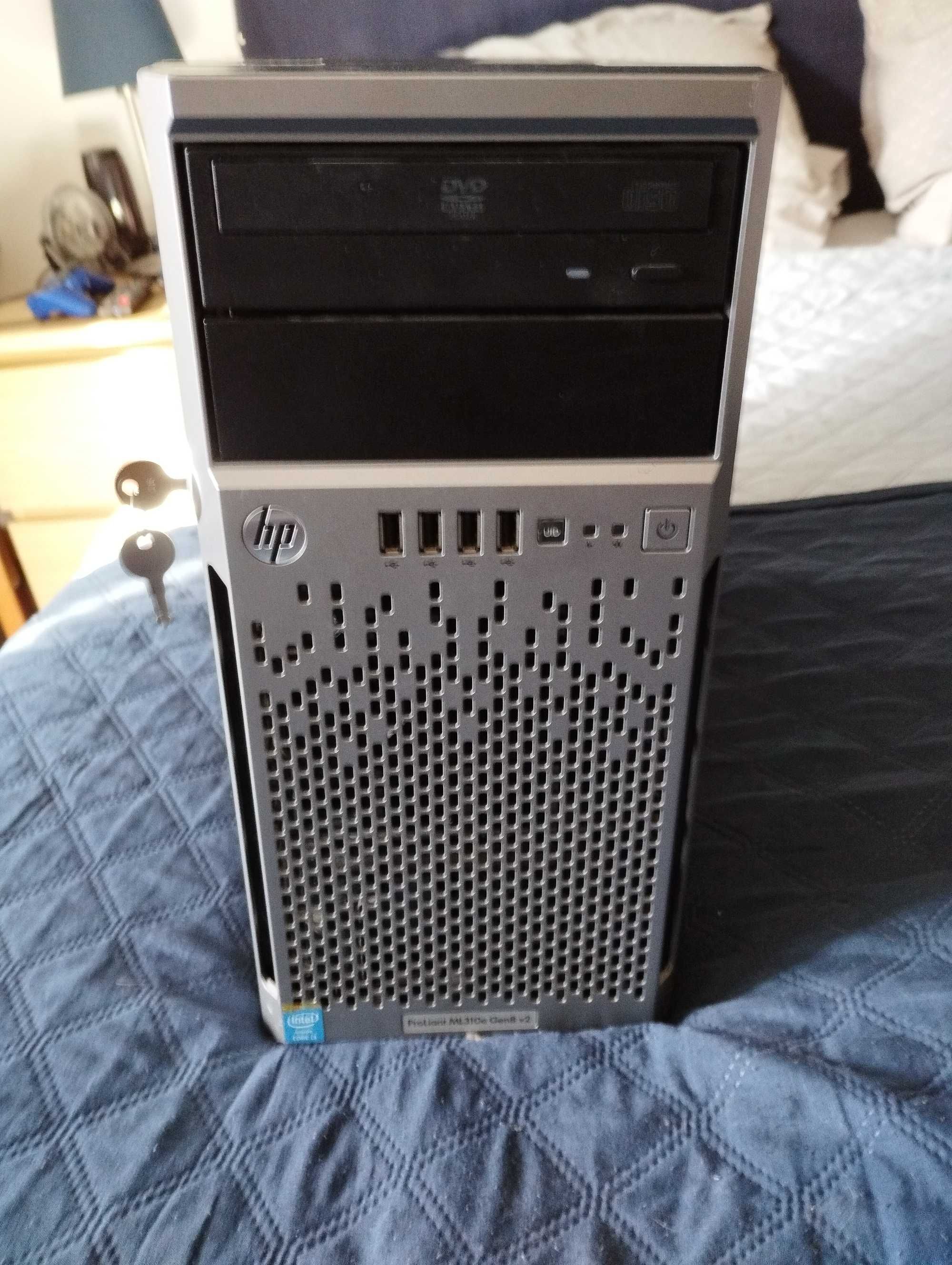 HP Proliant ML310e Gen8 v2