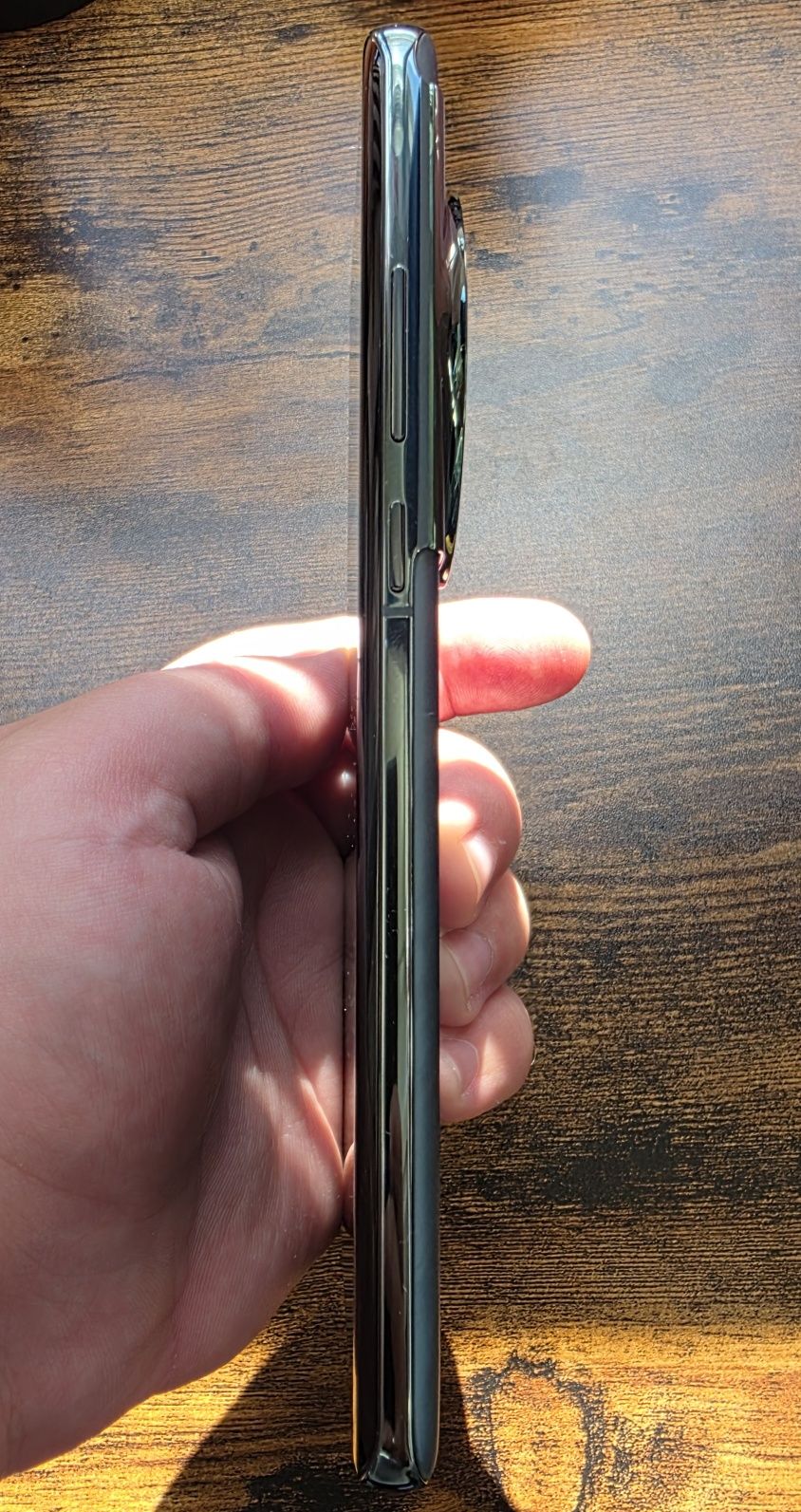 Vendo Oneplus 12 Flowy Emerald 16GB/512GB com 5 anos de garantia