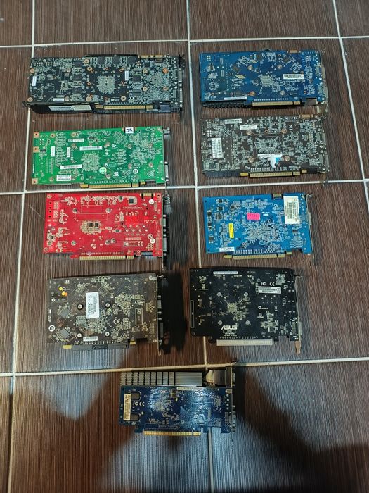 Лот відеокарт Nvidia Amd