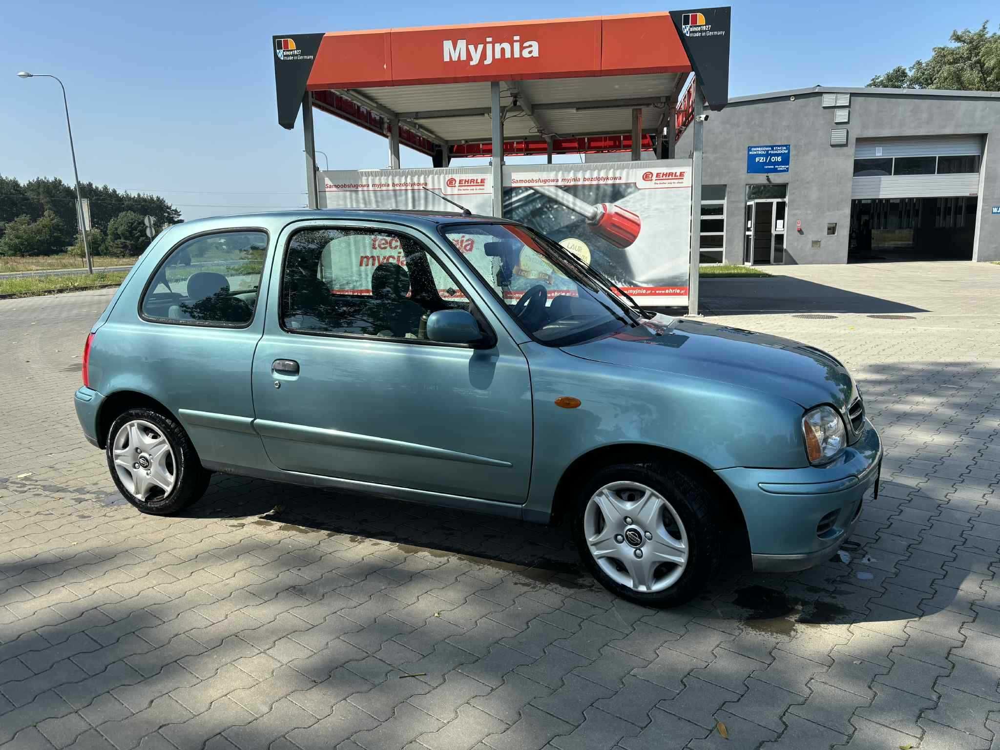 Nissan Micra k11 2001r