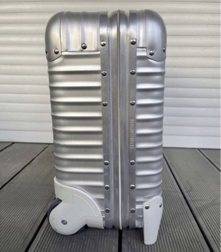 RIMOWA Topas walizka biznesowa na 2 kółkach TSA aluminium kabinowa 23L