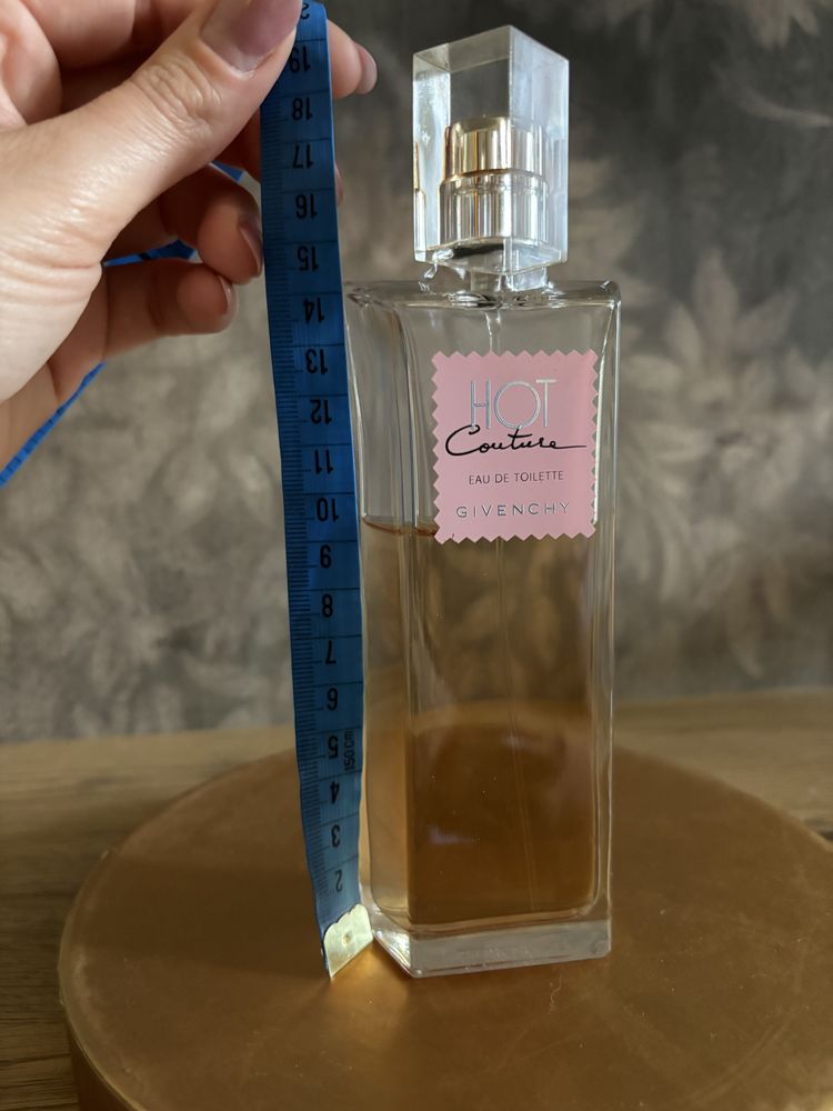 Woda toaletowa Givenchy Hot Couture 100 ml