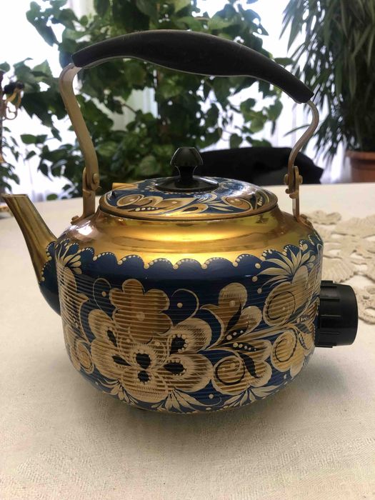 Розписний самовар, електрочайник