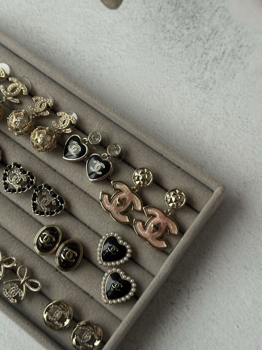 Сережки Chanel, пусети шанель, вінтажні, з перлами, з камінням, брошки