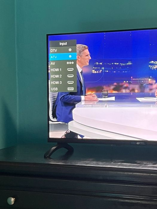 Vendo tv smart 32 polegadas