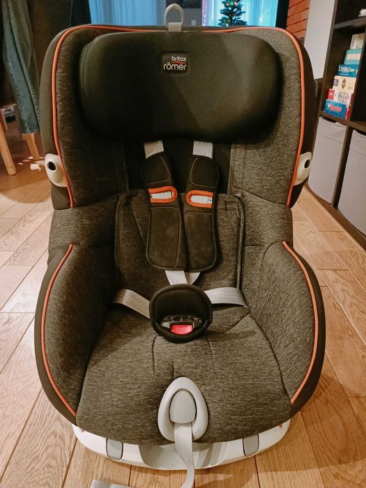 Fotelik Roemer Trifix Black Marble 9-18 kg