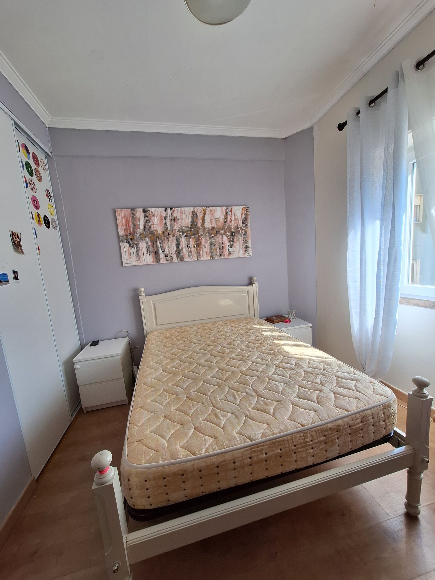 Cama de casal 1.40x1.90m + colchão