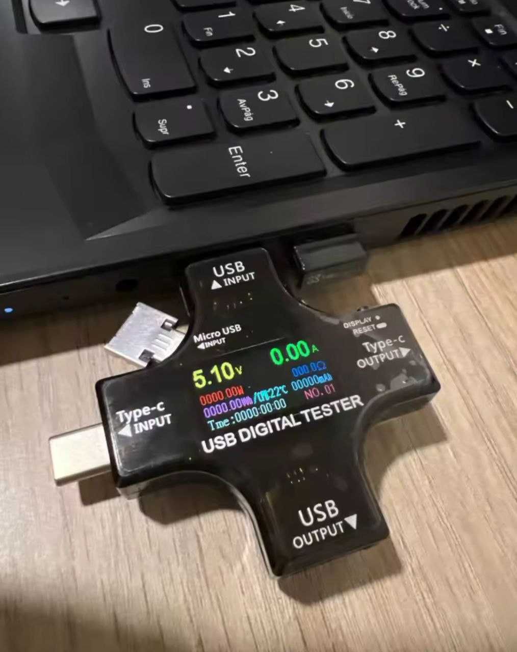 Універсальний багатофункціональний цифровий USB тестер вольтметр J7-C