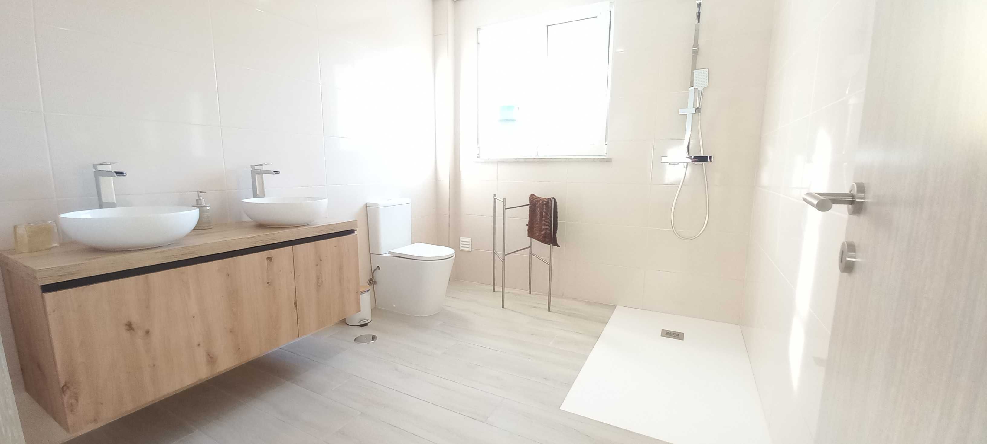 Arrenda-se Apartamentos / Apartment for Rent  T2 em Almancil