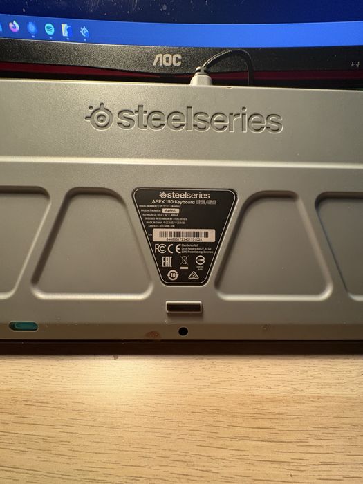 Vendo Setup completo( Headphones Hyp Cloud 2, Rival 110 e Apex 150)