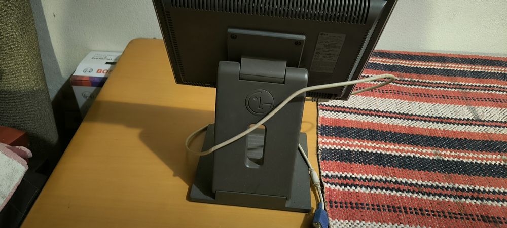 Monitor LCD LG flatron 17