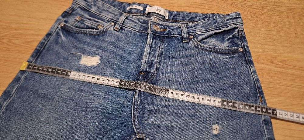 Spodnie jeans Boyfriend MANGO