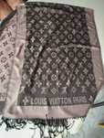 Очень шикарный шарф-палантин louis vuitton