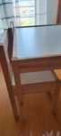 Mesa infantil + duas cadeiras Ikea
