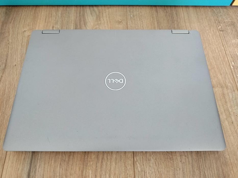 Dell Latitude 3310 2-in-1, 13.3" FHD Сенсорний, i5-8265U, 16GB, 256GB