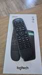 Nowoczesny pilot uniwersalny Logitech Hormony Companion
