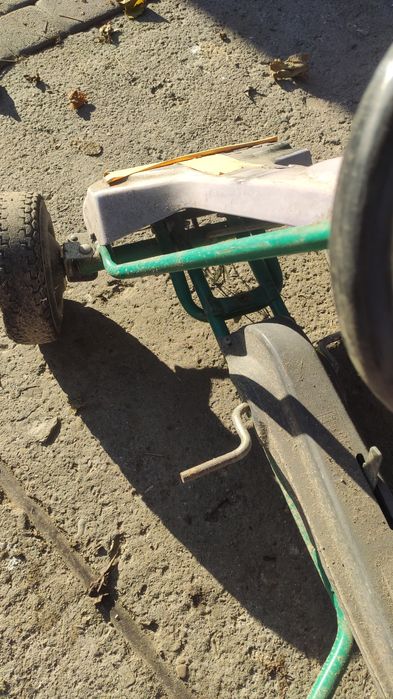 Машина для дітей до 10-12 років