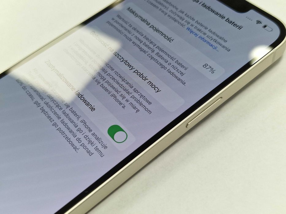 Iphone 14 128GB/ Starlight/ Biały/ BAT 87%/ Grade A + ładowarka
