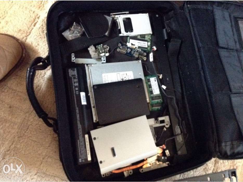 HP Pavilion DV5000 laptop for parts, missing hard drive; rest complete and functional64172199239810124