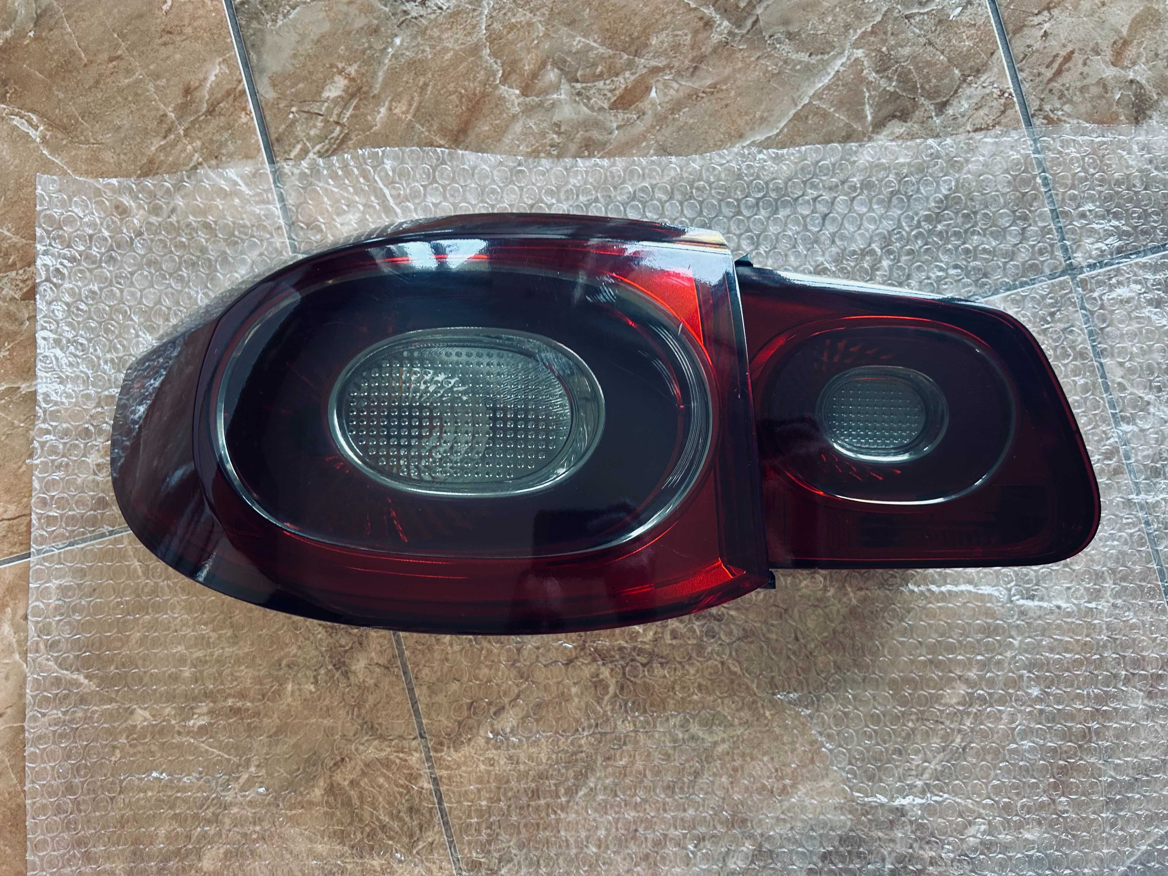 Lampy tył Volkswagen Tiguan I 07-10 Lewa+Prawa Przyciemnione Oryginał