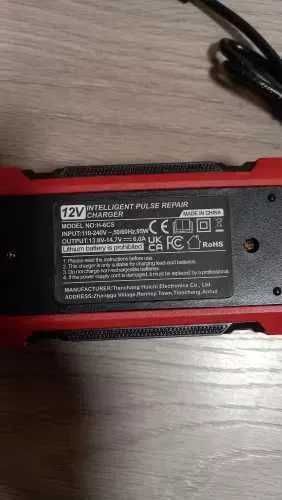 Prostownik 12V z funkcja naprawy aku