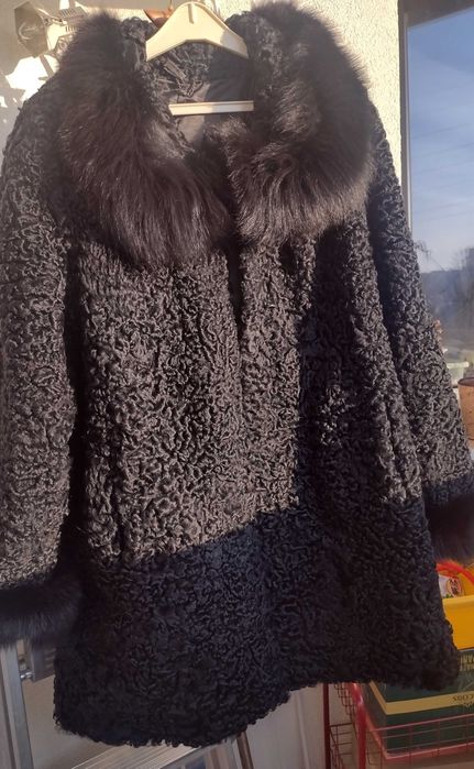 Karakuły kurtka z kołnierzem z lisa
