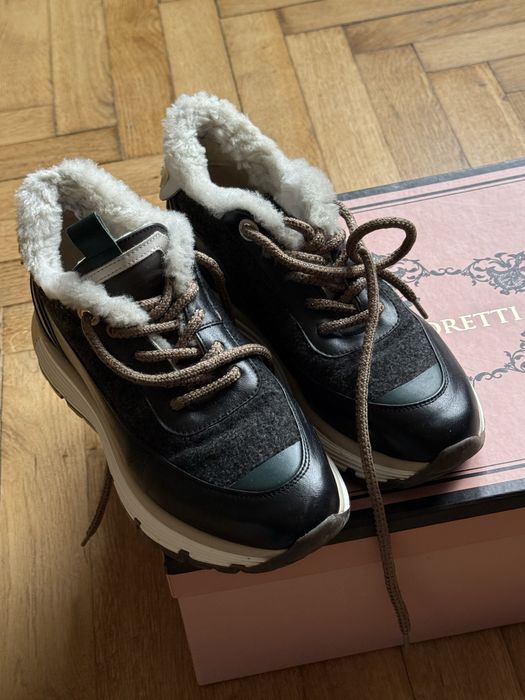 Зимові кросівки Helena Soretti