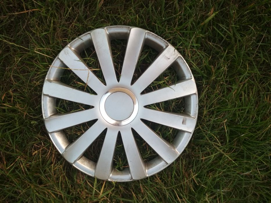 Продам ковпак на диск 15