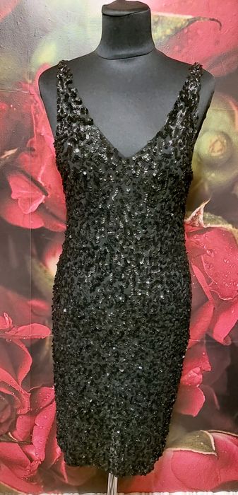 Платья (вечерние) р. 44-46