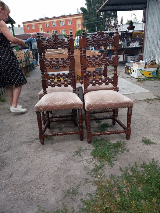 Krzesła sprzedam