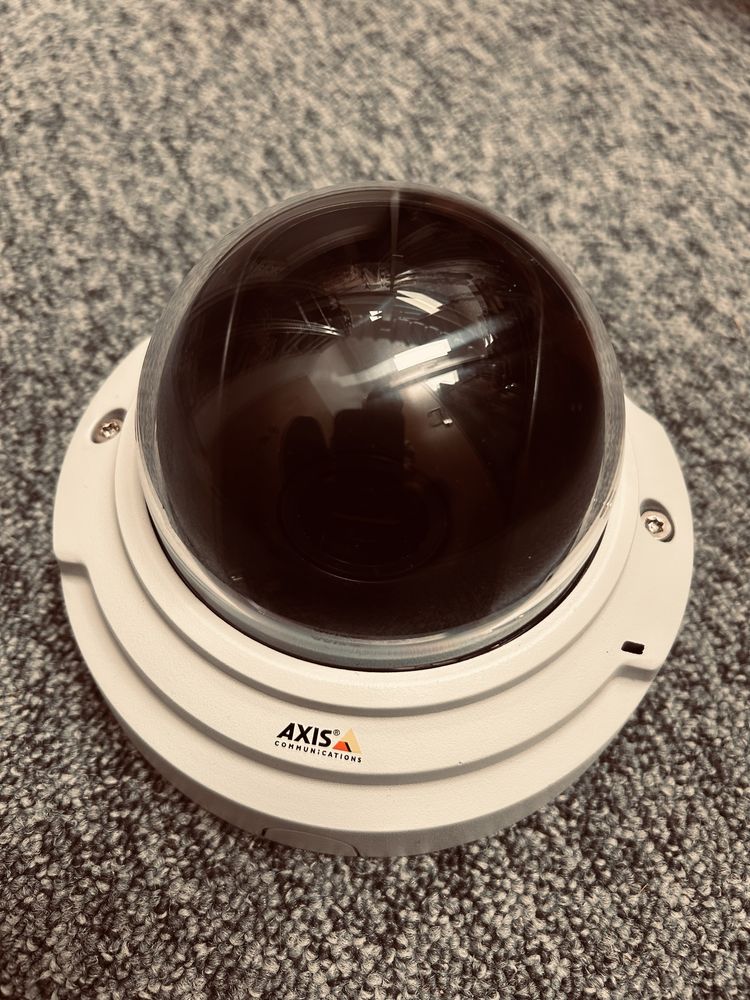 Axis P3374-V kamera kopułkowa