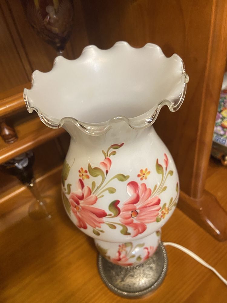 Candeeiro de mesa em loiça