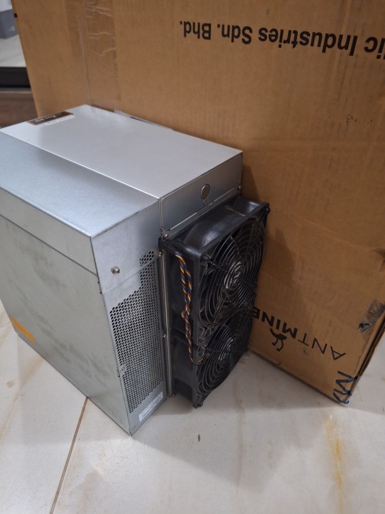 Asic Bitmain Antminer S19 XP 140тх