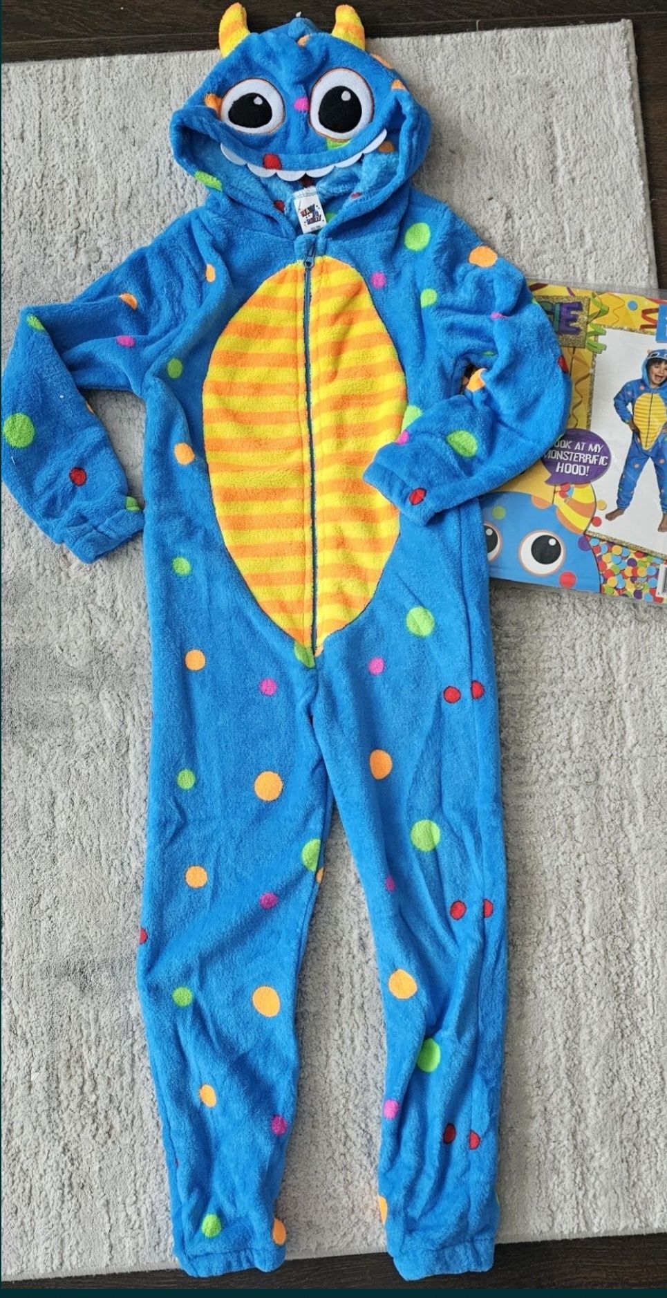 Wyprzedaż Kombinezon piżama kostium monster r.110/116