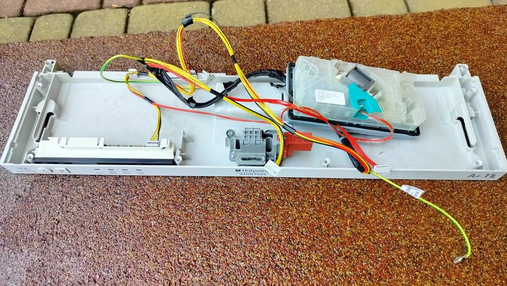 Ariston hotpoint ELTB 4B019