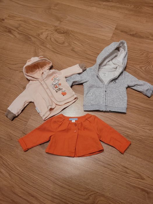 Bluzka bluza dla niemowlaka rozmiar 56 Reserved Obaibi