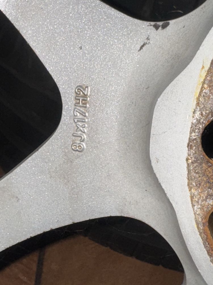 Felgi z oponami RH 17” 5x114,3 honda, mazda, toyota, nissan