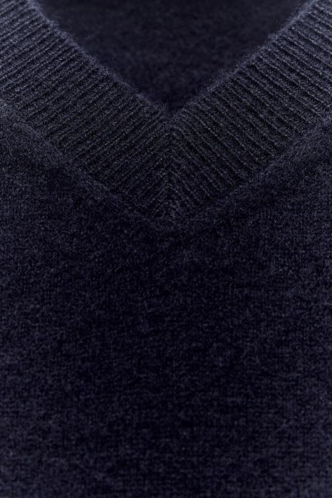 Новий светр zara