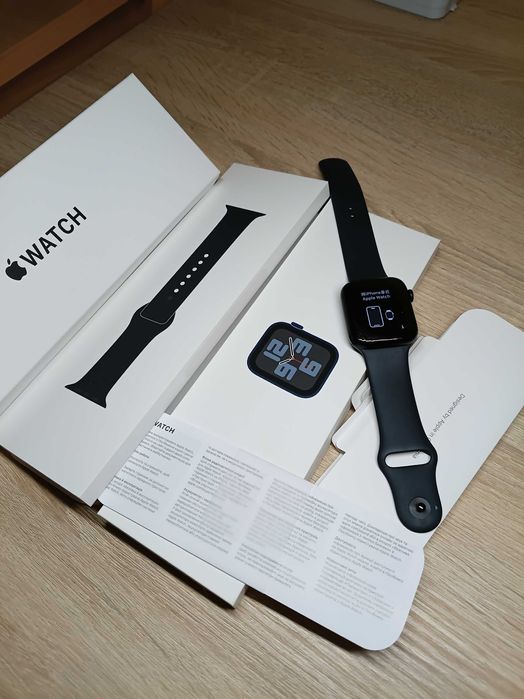 Apple Watch SE 2024 44MM M/L
