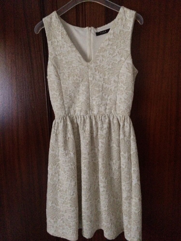 Vestido da marca VILa