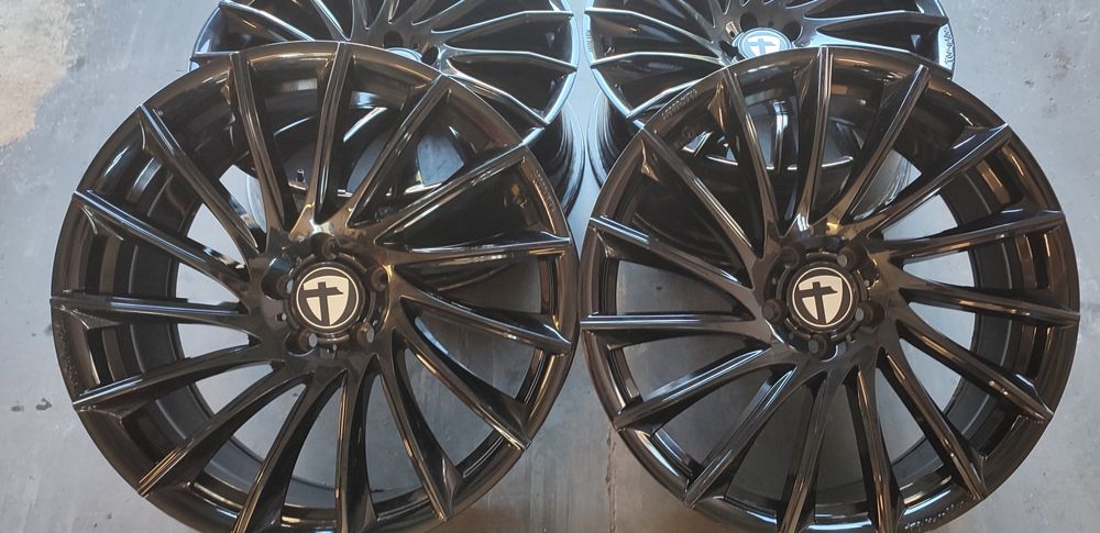 20" 8.5J 5x112 Felgi aluminiowe.