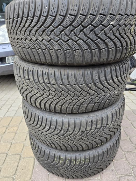 Opony zimowe 265/60/18