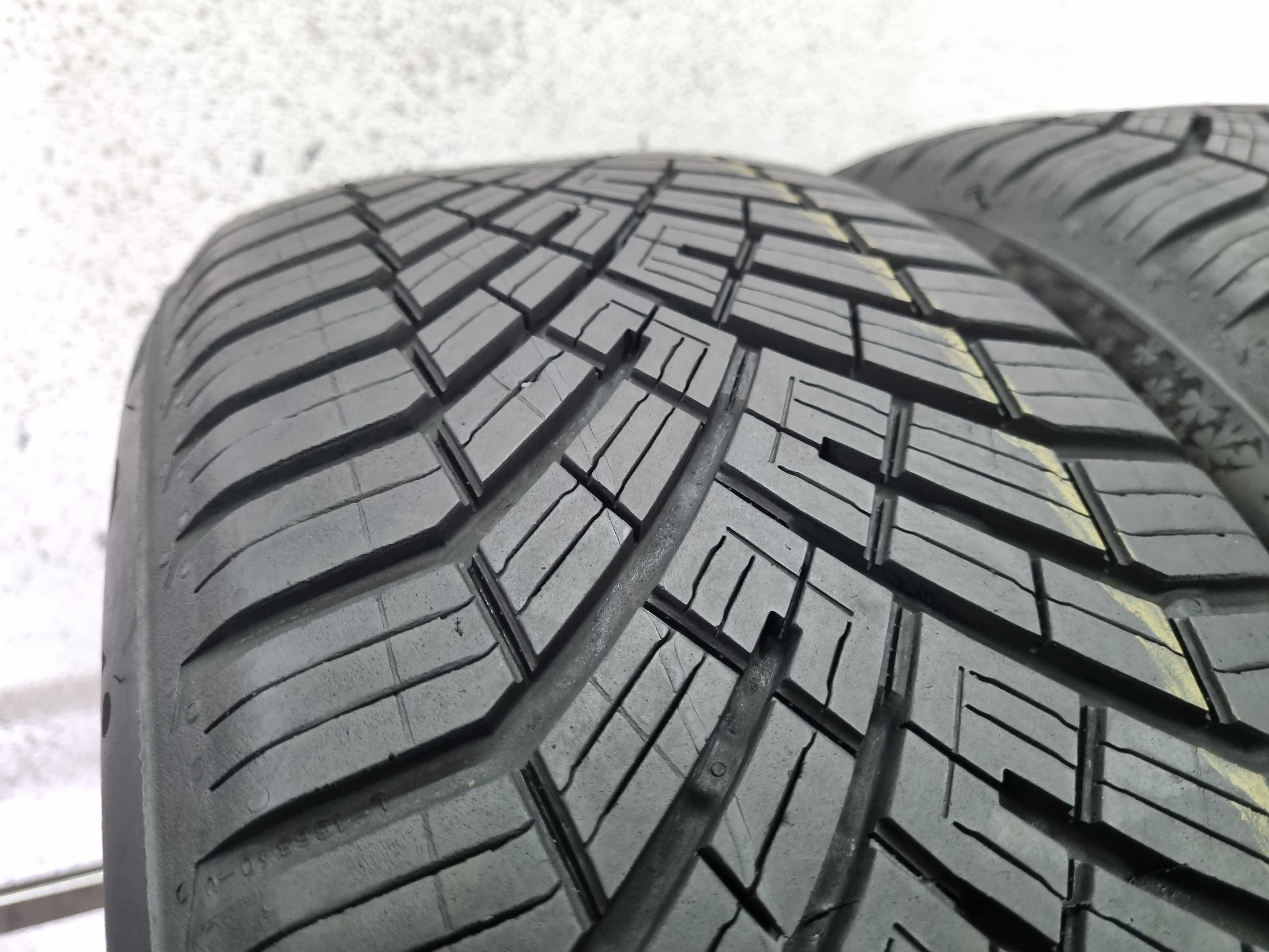 205/50/17 93W XL Continental AllseasonContact 2