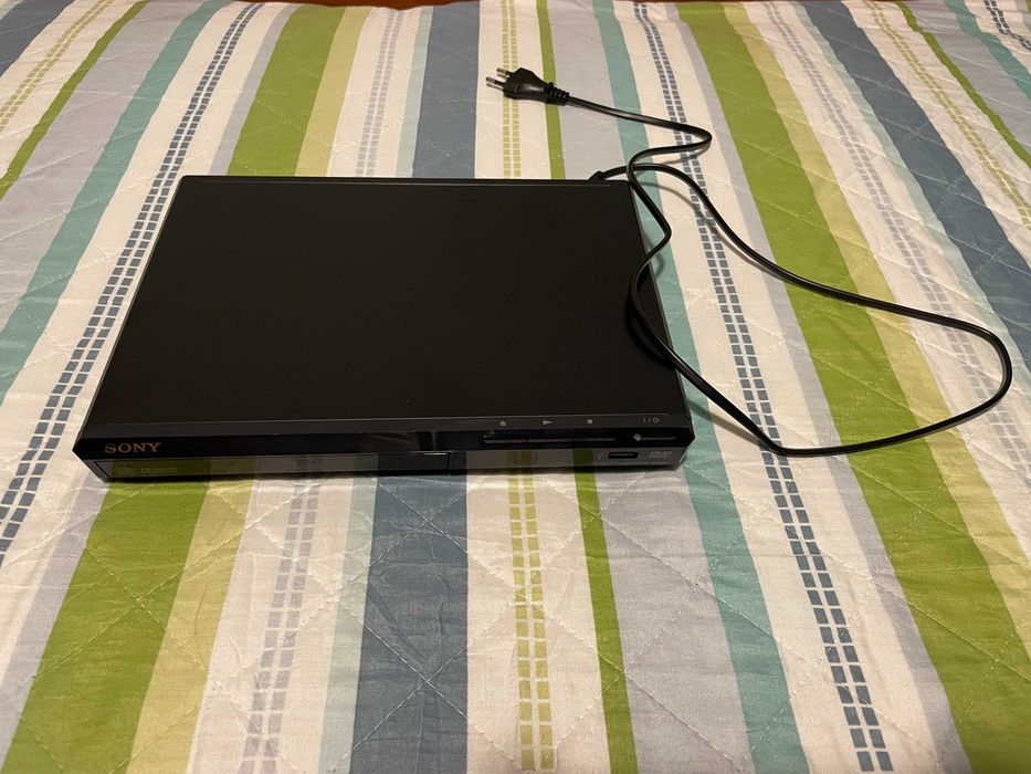 Leitor de DVD Sony DVP-sr370