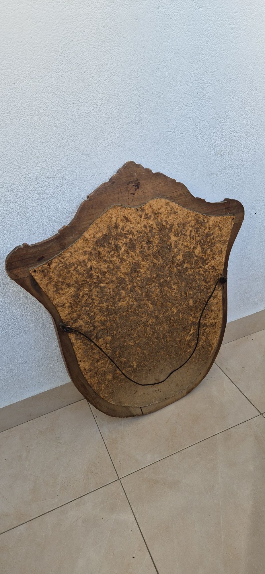 Espelho de madeira antigo
