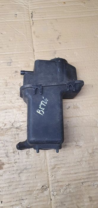 Zbiorniczek płynu wspomagania VW New Beetle 1C0422371B